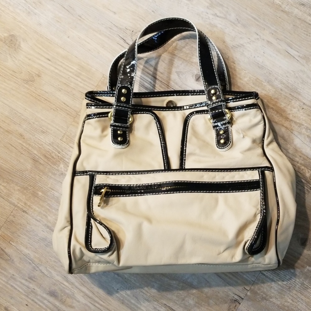Tote